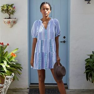 Anthropologie Velvet by Graham & Spencer V-Neck Blue & White beach tunic XS-S